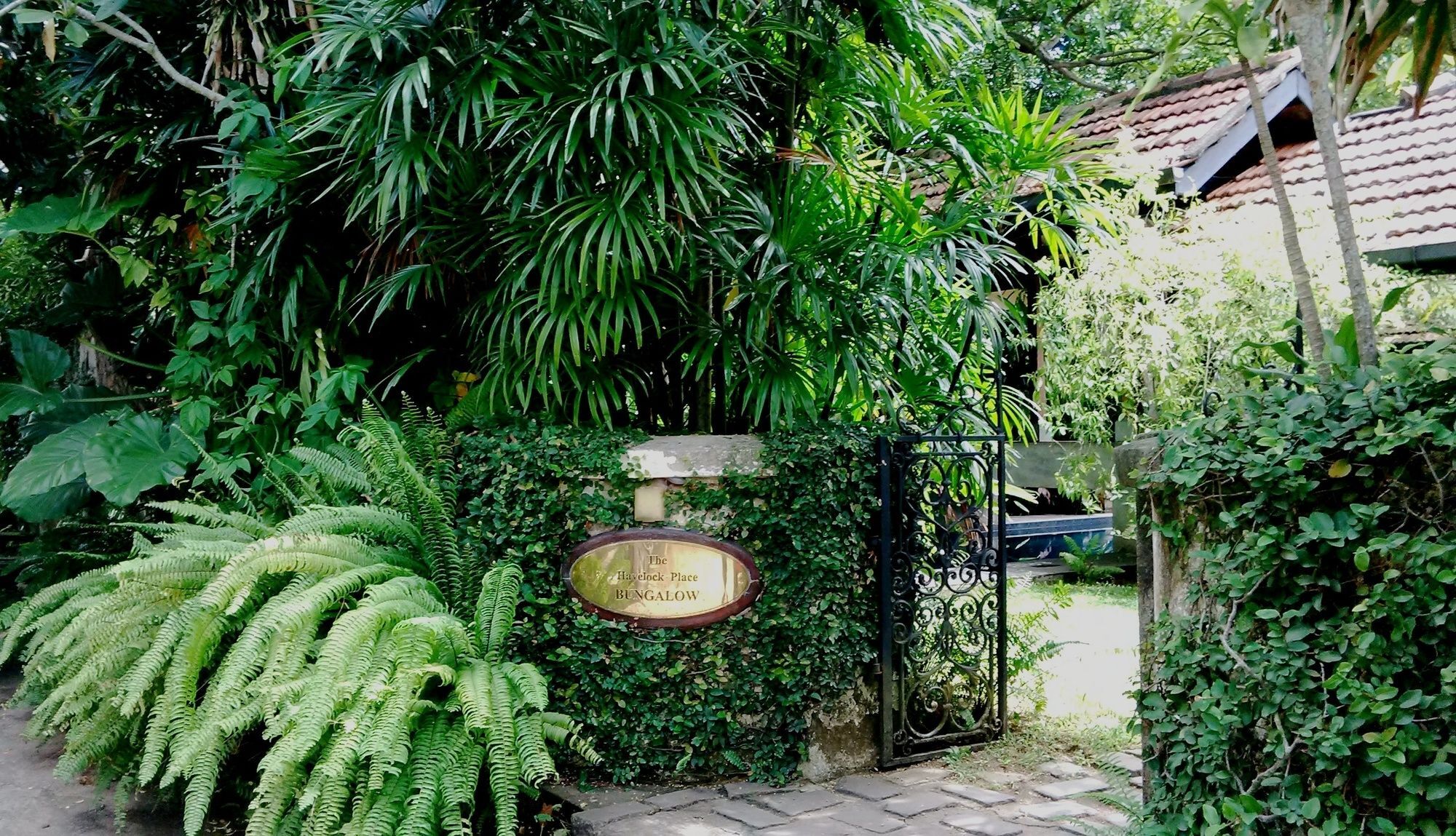The Havelock Place Bungalow Коломбо Экстерьер фото